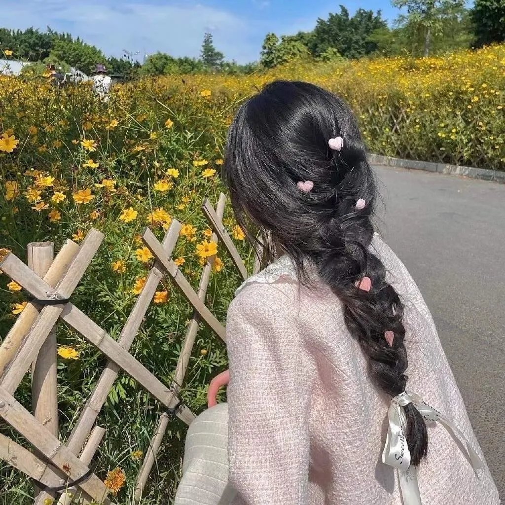 完蛋，我被七个女神逼婚了